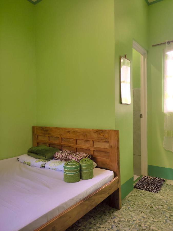 Barril Green Homestay Batuan Exterior foto