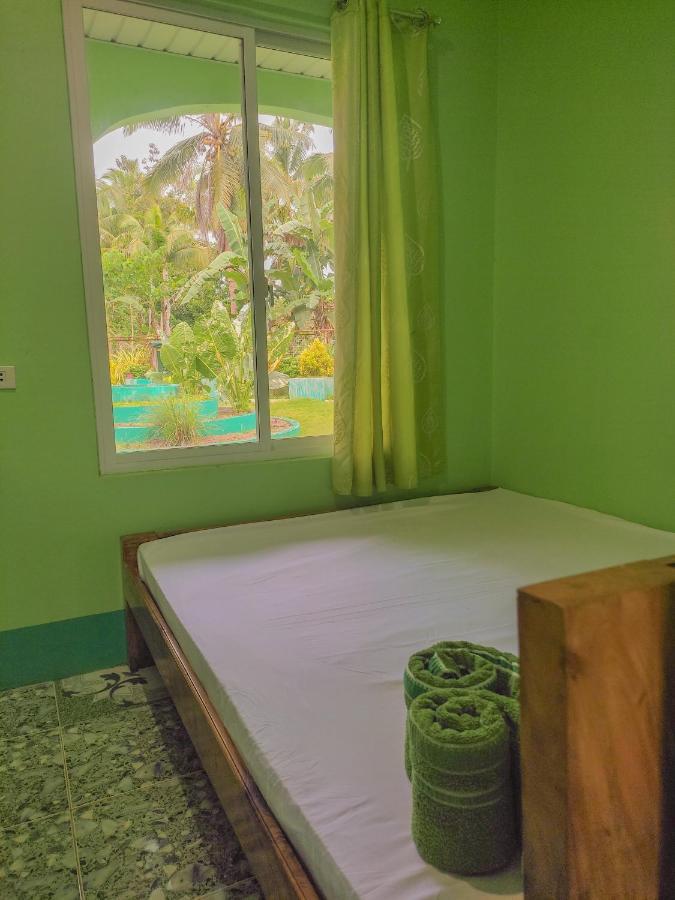 Barril Green Homestay Batuan Exterior foto